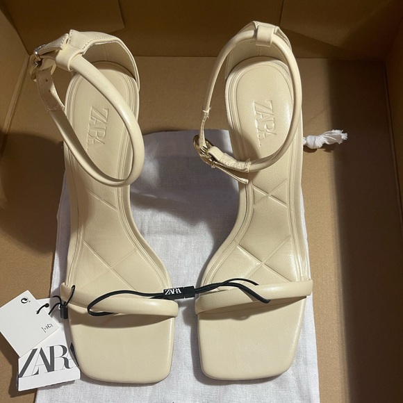 NWT ZARA LEATHER HEELS - Picture 2 of 15